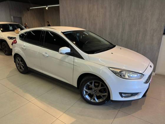 FORD FOCUS 1.6 SE PLUS 16V FLEX 4P MANUAL